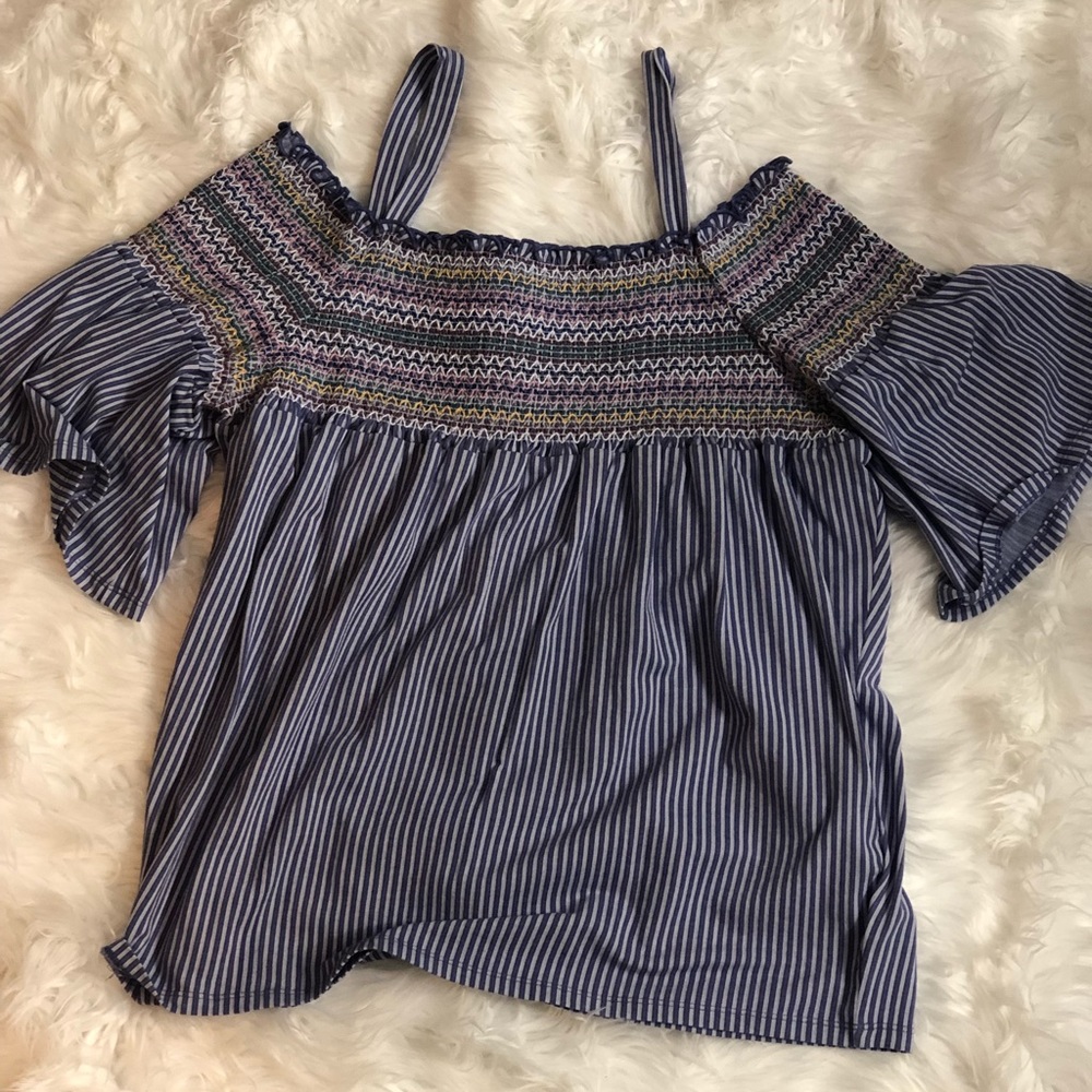 Off the shoulder flowy top - Never worn